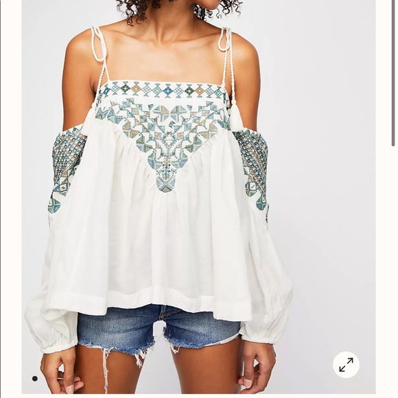 Free People Tops - FREE PEOPLE Top Vacay Vibin Top White Green Embroidered Cold Shoulder XS X-Small